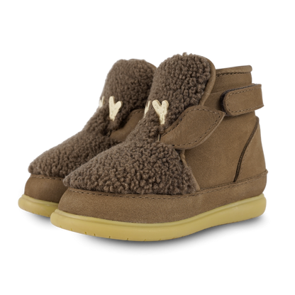 Roumi Shoes | Stag | Hazelnut Curly Faux Fur