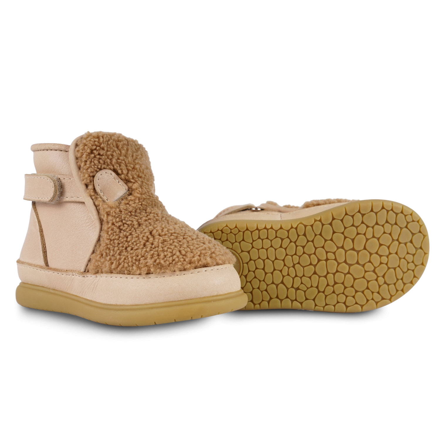 Roumi Shoes | Teddy Bear | Light Maple Curly Faux Fur