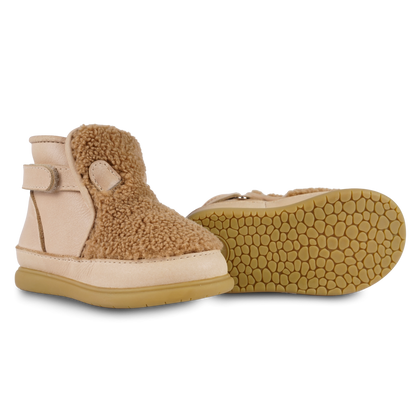 Roumi Shoes | Teddy Bear | Light Maple Curly Faux Fur