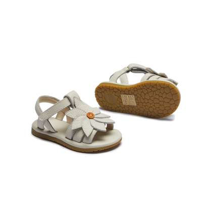 Jiles Fields Sandals | Daisy | Off White Leather