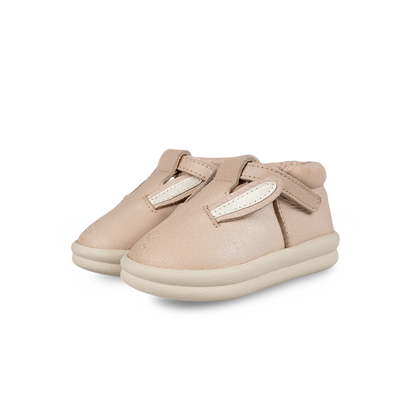 Zilpa Shoes | Pink Bunny | Powder Metallic Nubuck