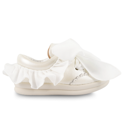 Niene Sneakers | Off White Metallic Leather