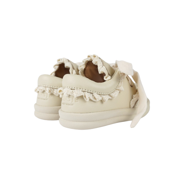 Wisel Sneakers | Cream Leather