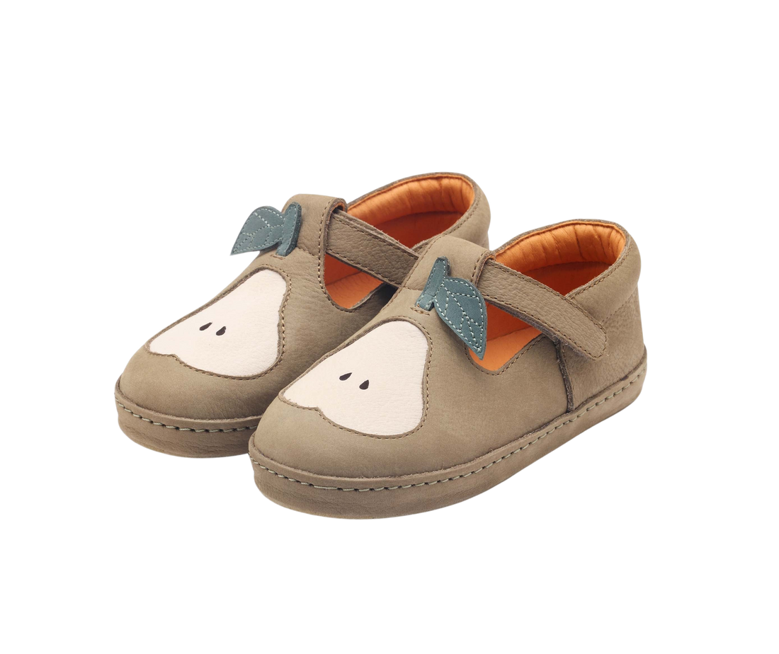 Bowi Shoes | Pear | Sage Betting Leather