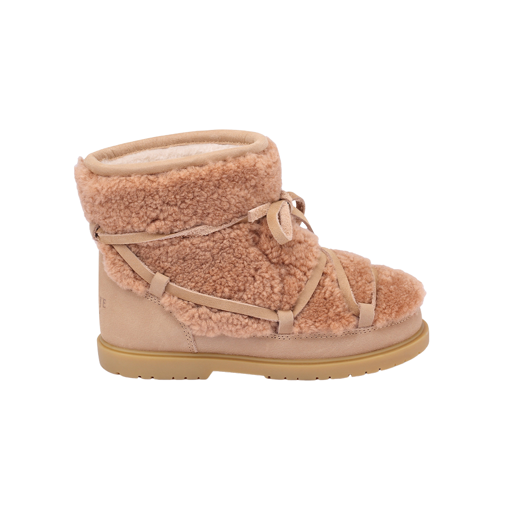 Cassia Boots | Beige Curly Sheep Wool