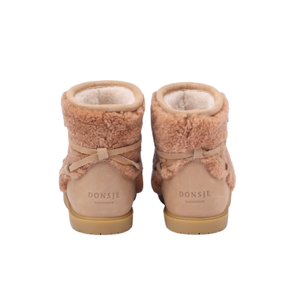 Cassia Boots | Beige Curly Sheep Wool