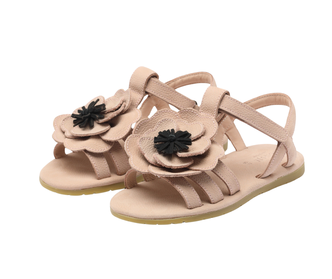 Iles Fields Sandals | Anemone | Coral Betting Leather