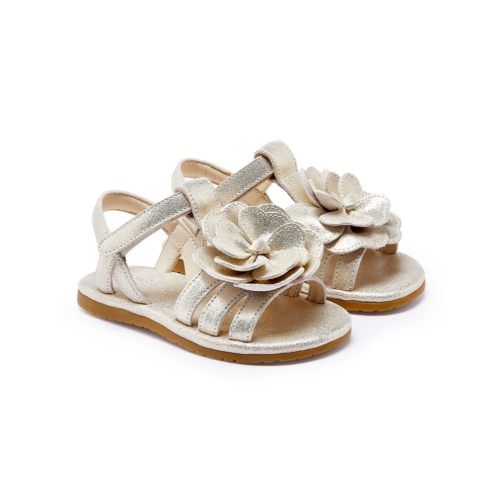 Iles Fields Sandals | Shimmer Buttercup | Silver Metallic Leather