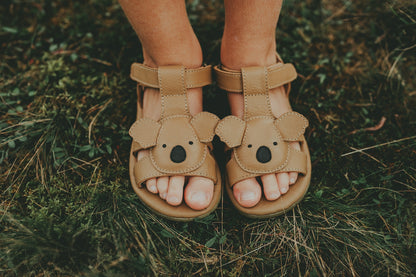 Dhalo Sandals | Koala | Truffle Leather