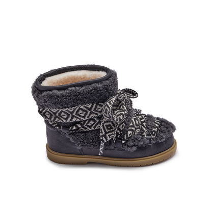 Walaya Boots | Navy Curly Sheep Wool