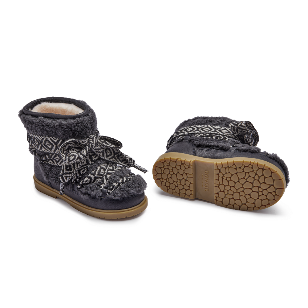 Walaya Boots | Navy Curly Sheep Wool