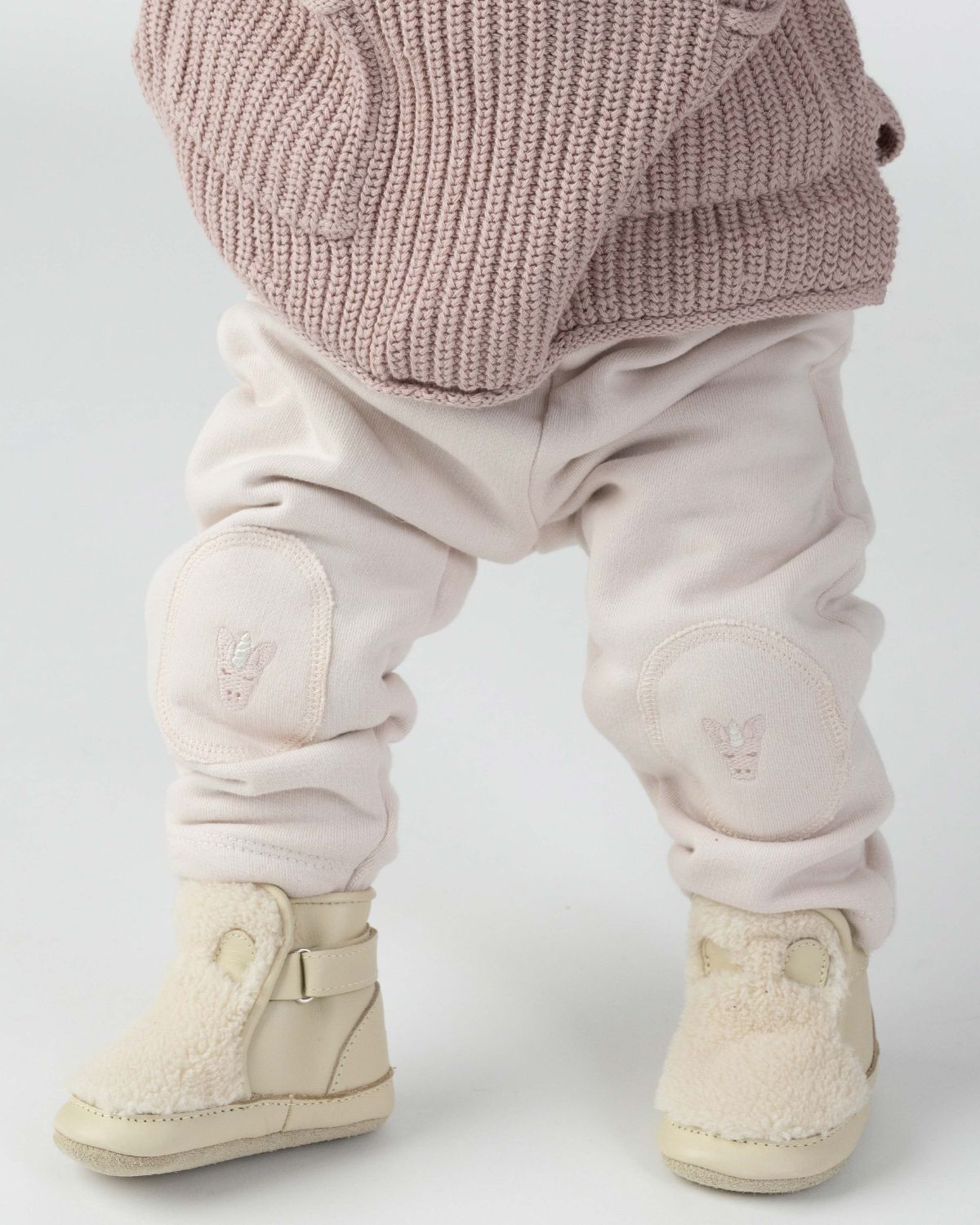 Joek Trousers | Unicorns | Soft Powder