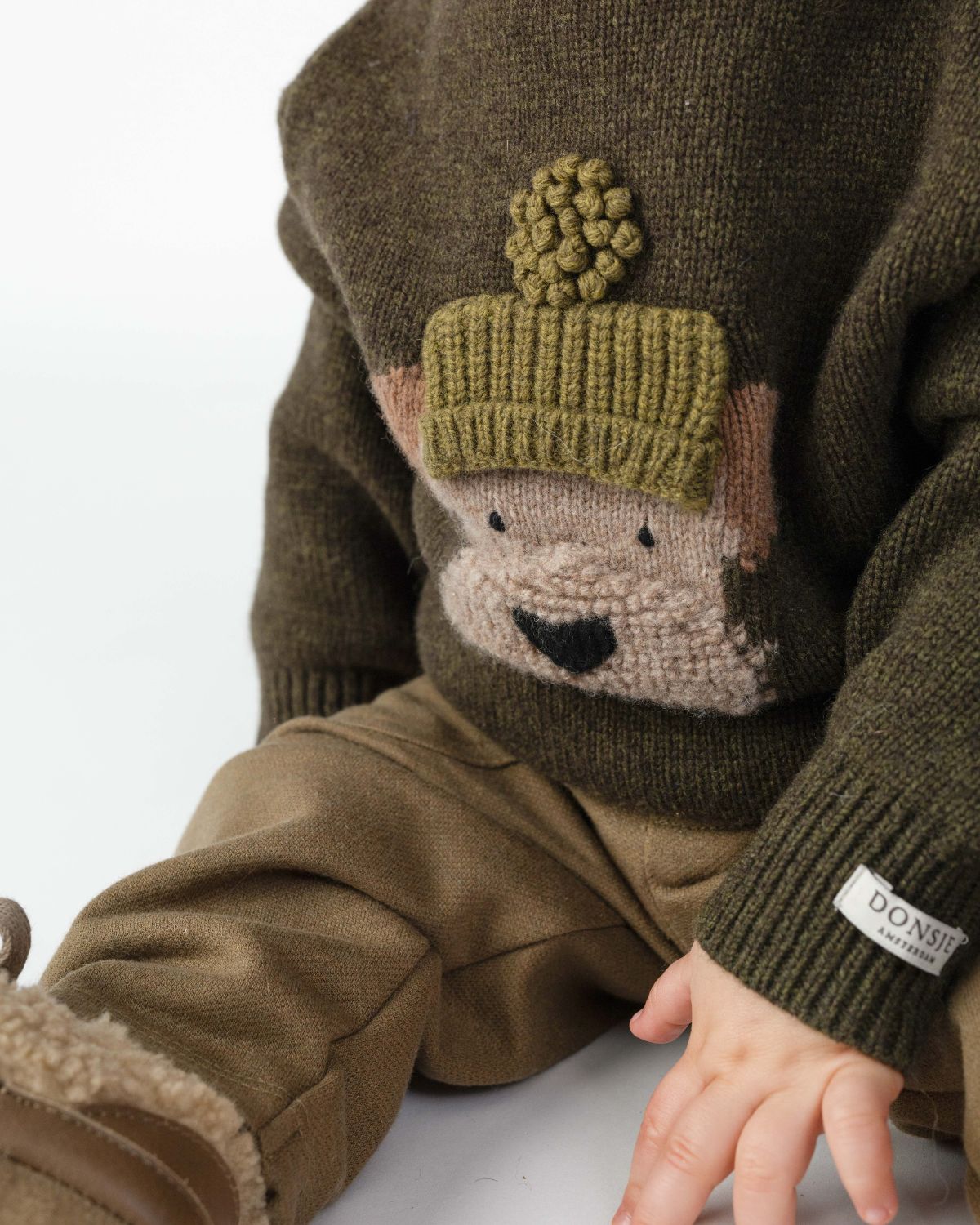 Denn Merino Wool Sweater | Terrier | Dark Olive