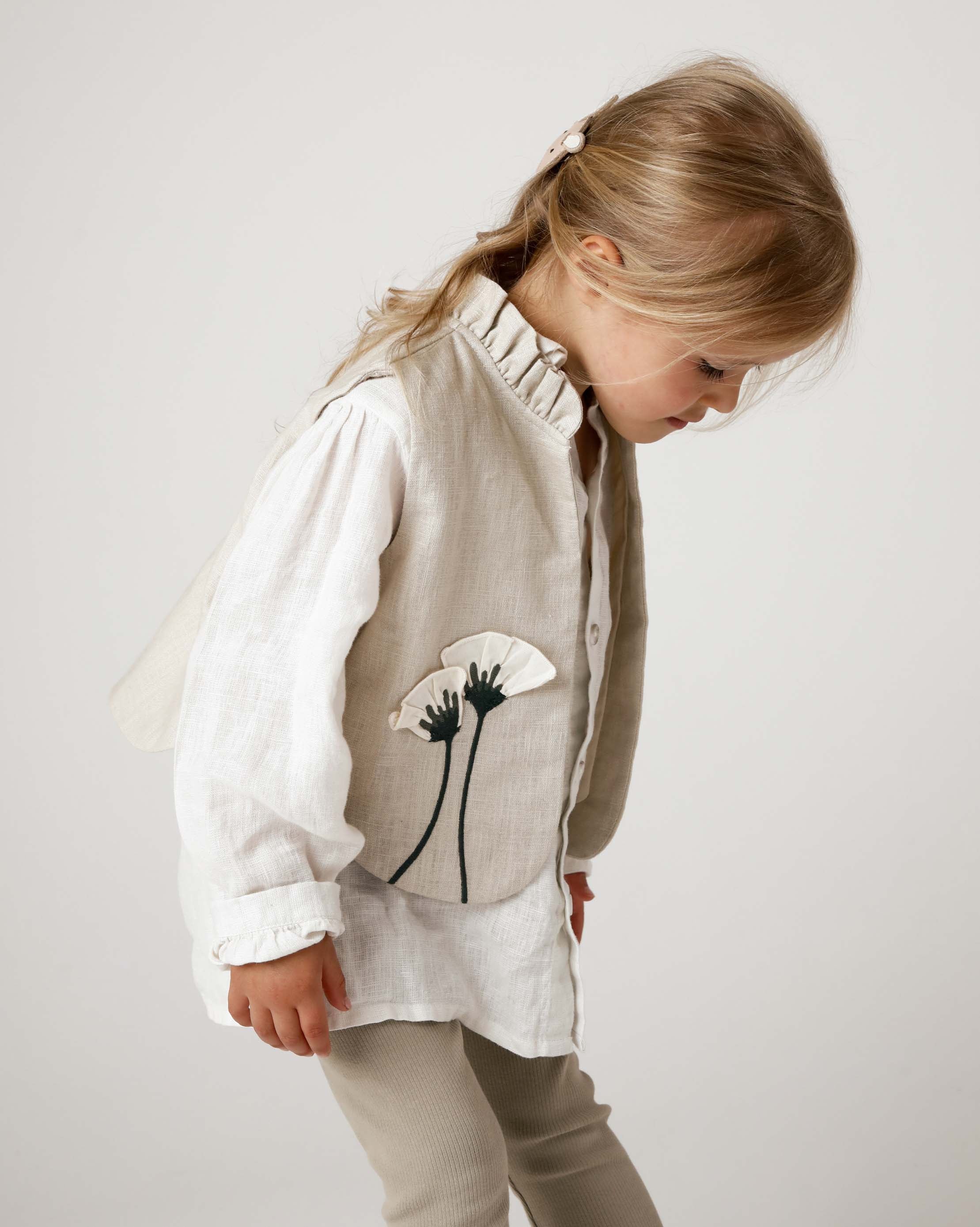 Sugy Linen Gilet | Poppy | Soft Sand