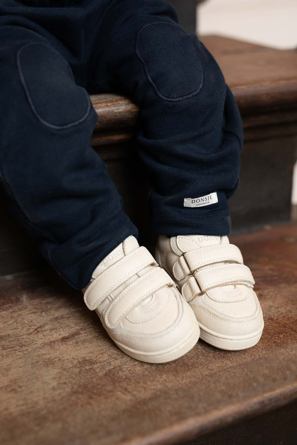 Trijn Trousers | Navy Blue