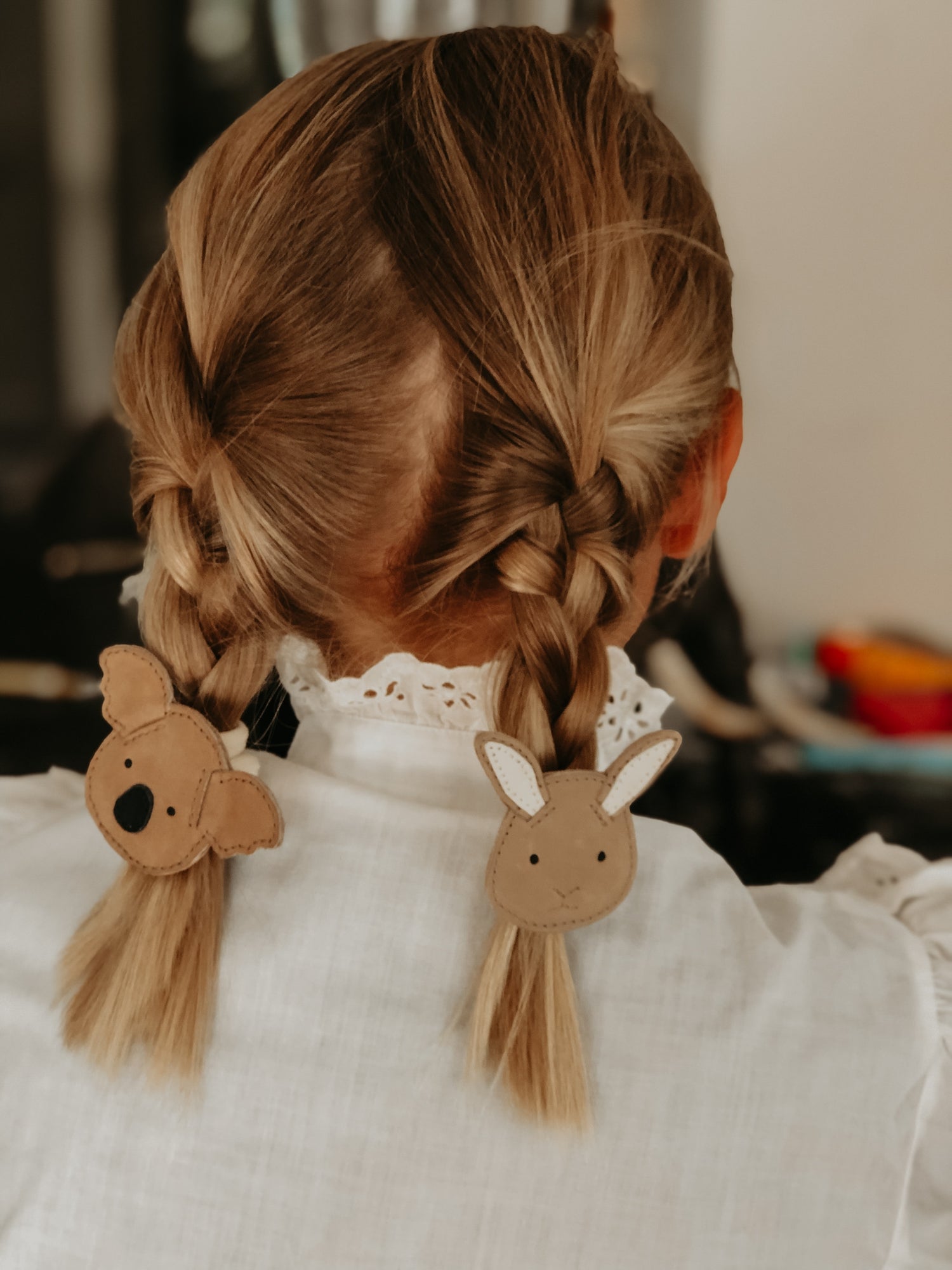 DONSJE Josy Exclusive Hairclip | Fluffy Bunny DONSJE Josy Exclusive Hairclip | Fluffy Bunny