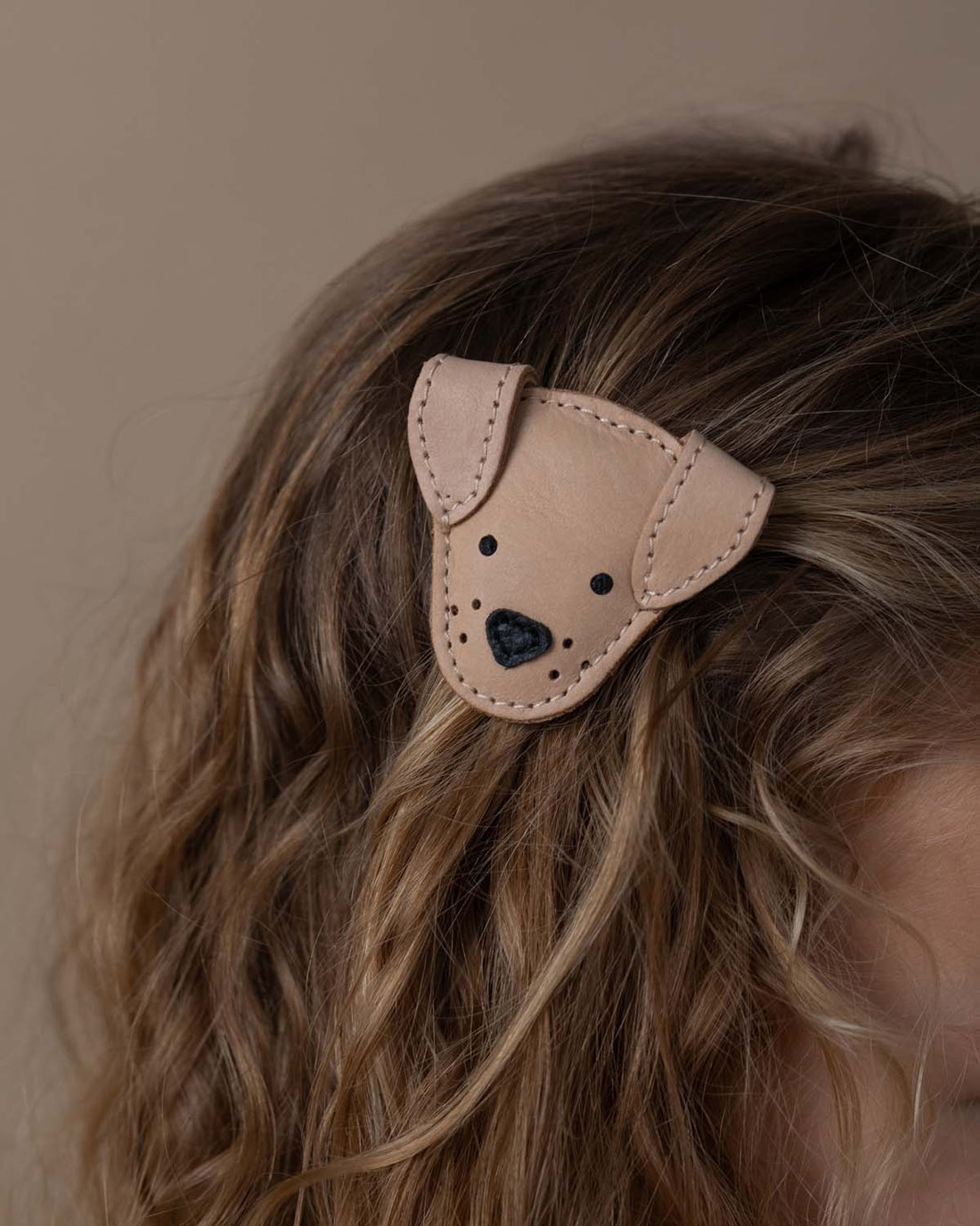 Qosy Classic Hairclip | Dog | Light Rust Leather