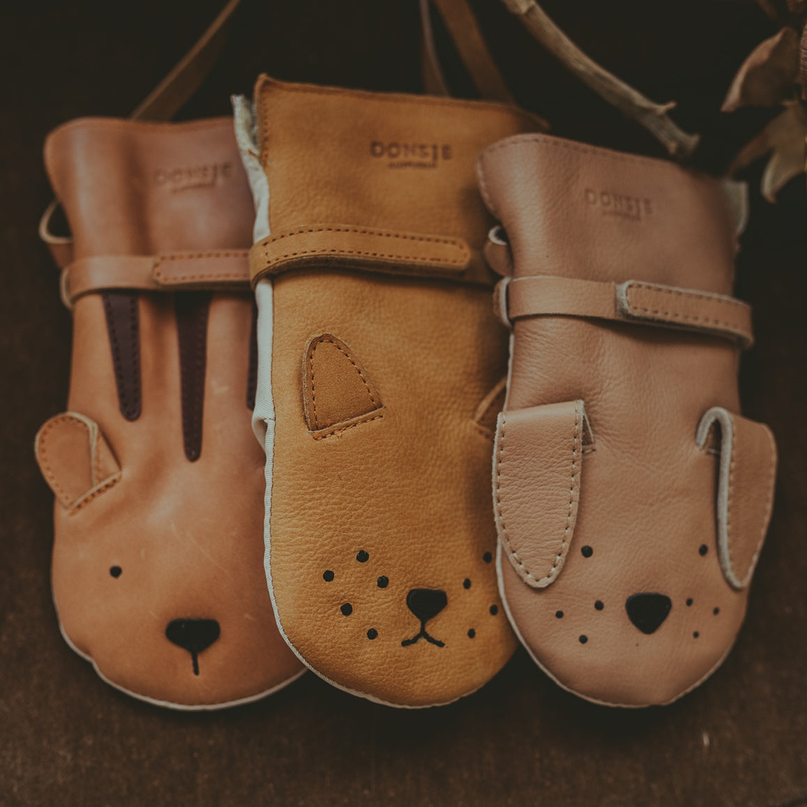 Kapi Classic Mittens | Dog | Light Rust Leather