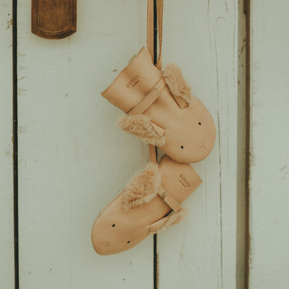 Kapi Exclusive Mittens | Fluffy Bunny | Light Rust Leather