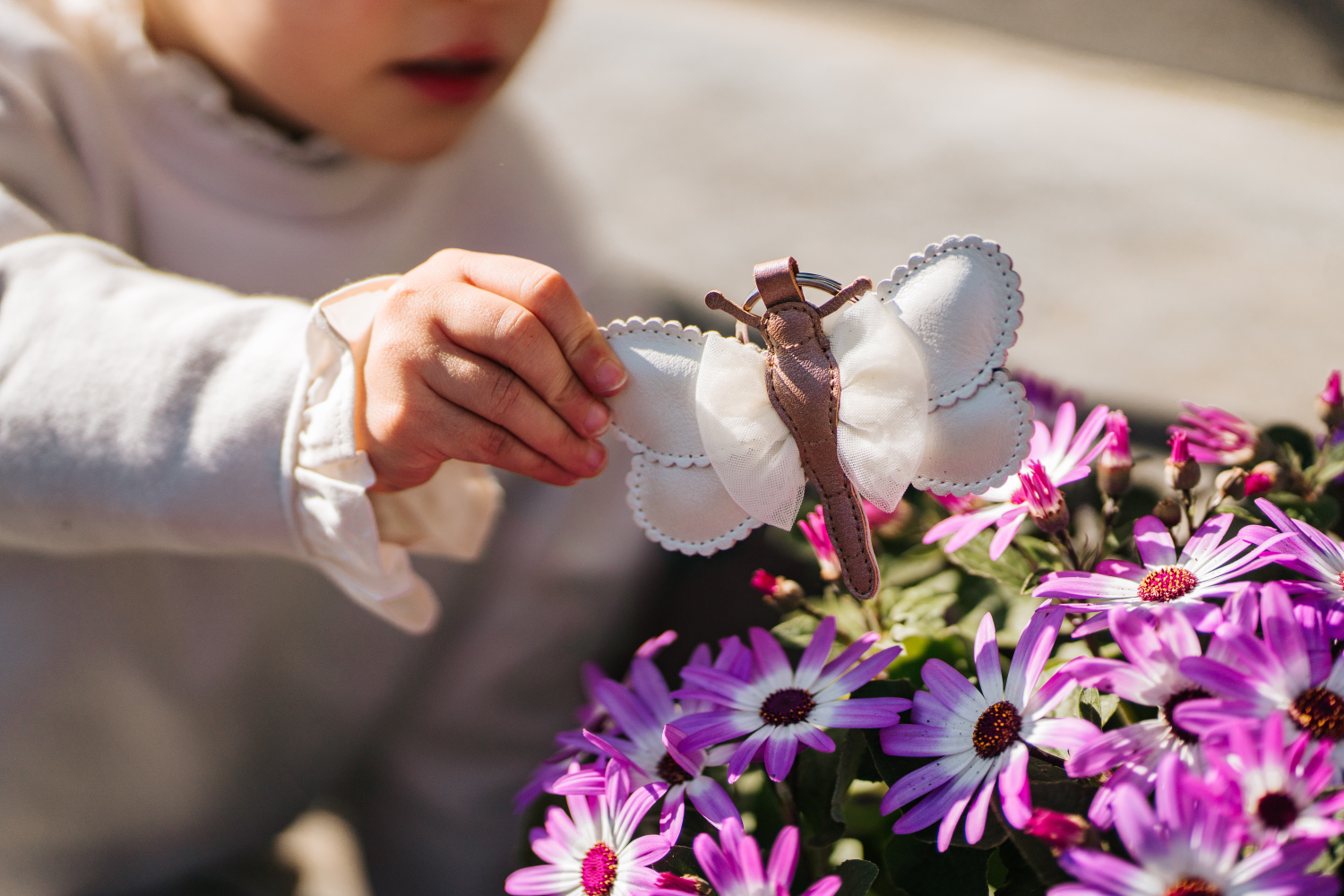 Alja Chain | Shimmer Libelle | Off White Metallic Leather