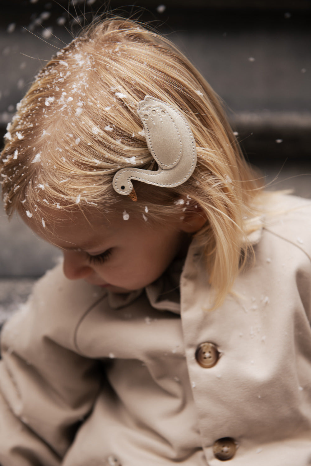 Chiem Clip | Swan | Off White Metallic Leather
