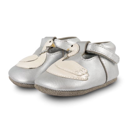 Shimmer Swan Shoes | Silver Grey Metallic Leather