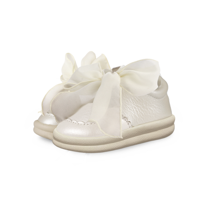 Brookli Sneakers | Off White Metallic Leather
