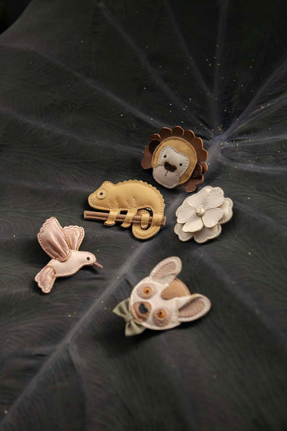 Festie Clip | Festive Lemur | Ivory Classic Leather