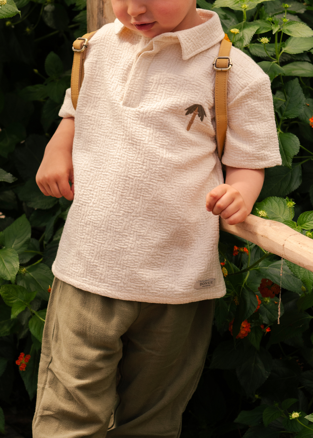 Wouti Shirt | Palm Tree | Warm White