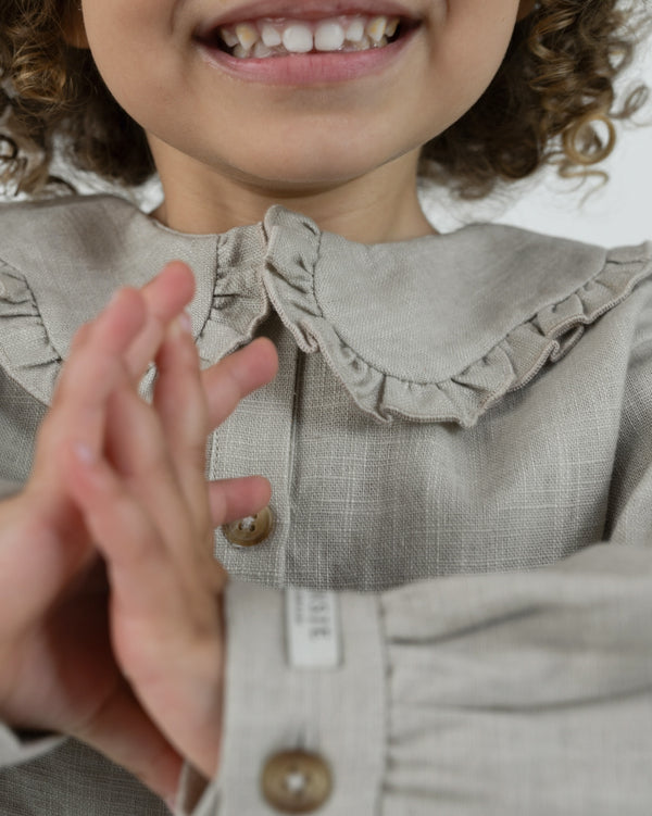 Luikje Blouse | Soft Taupe