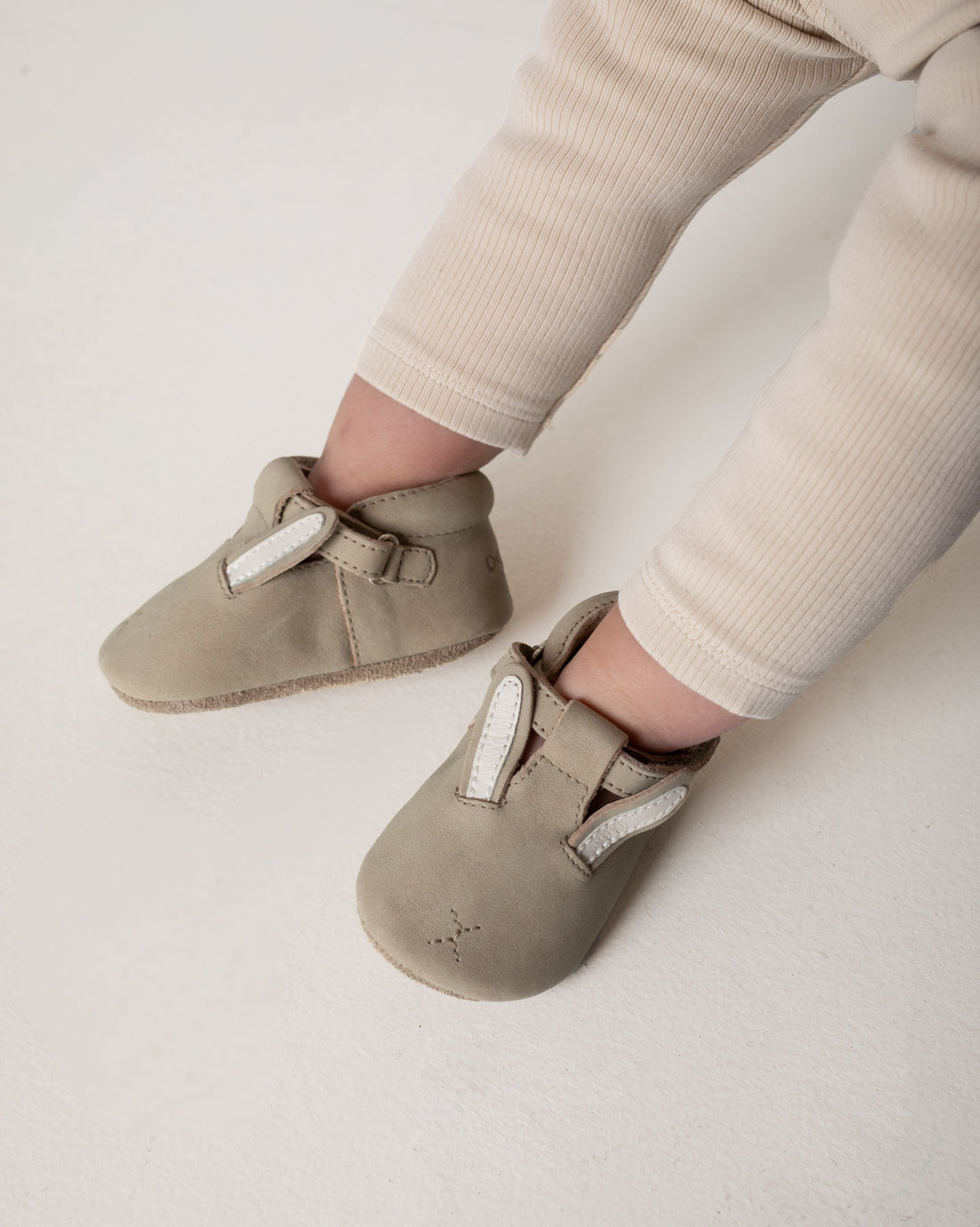 Spark Classic Shoes | Bunny | Taupe Nubuck