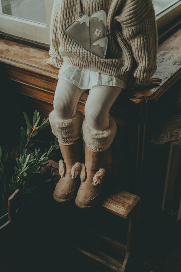 Fida Legwarmers | Light Teddy