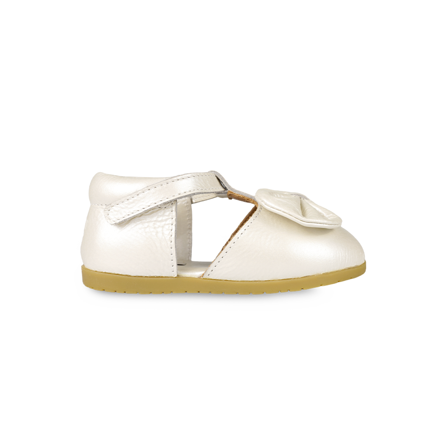 Moane Shoes | Off White Metallic Leather