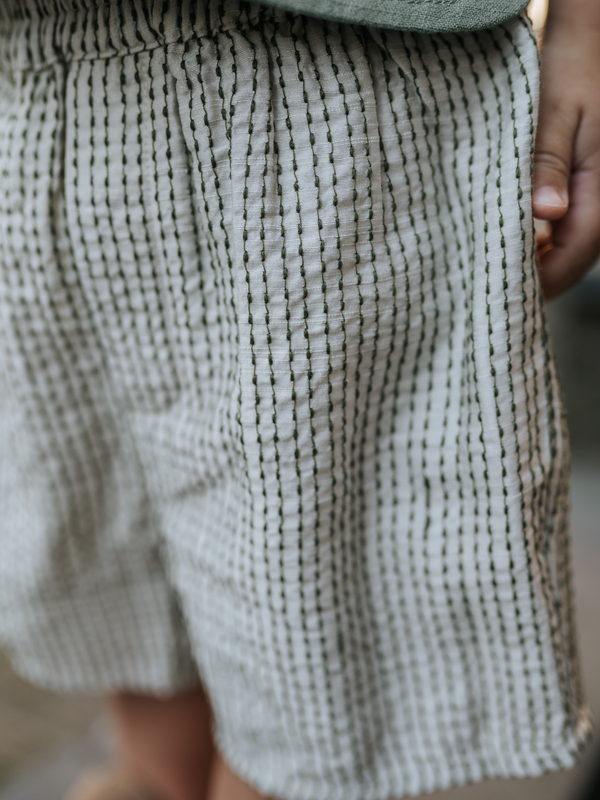 Jortas Shorts | Warm White - Thyme Striped