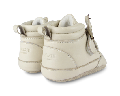 Plou | Arctic Hare | Cream Leather