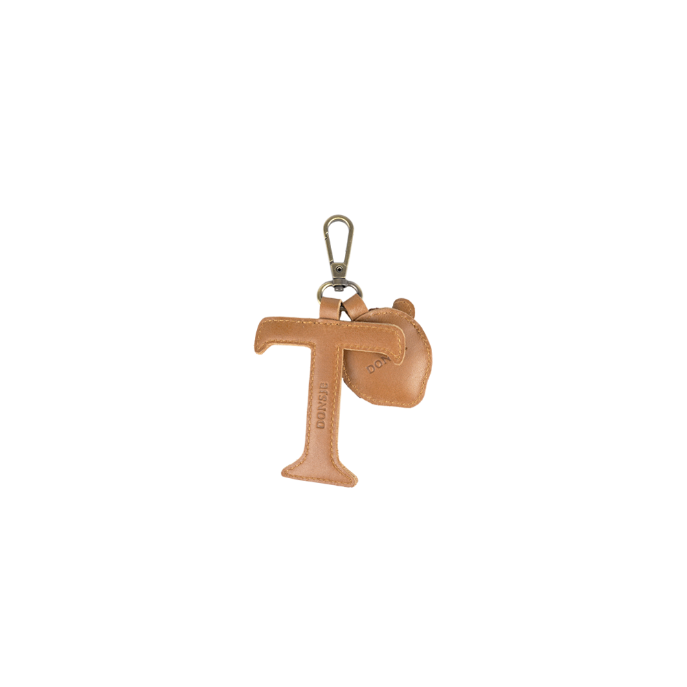 Alphabet Keychain Large | T | Camel Classic Leather
