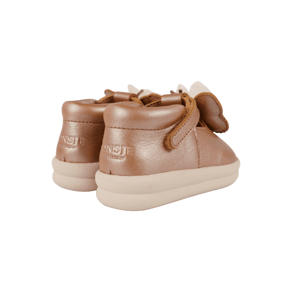 Vlindy Shoes | Clay Metallic Leather