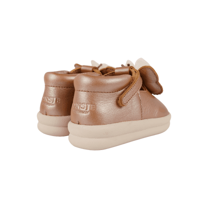 Vlindy Shoes | Clay Metallic Leather